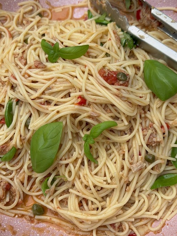 Tuna, caper and chilli spaghetti recipe