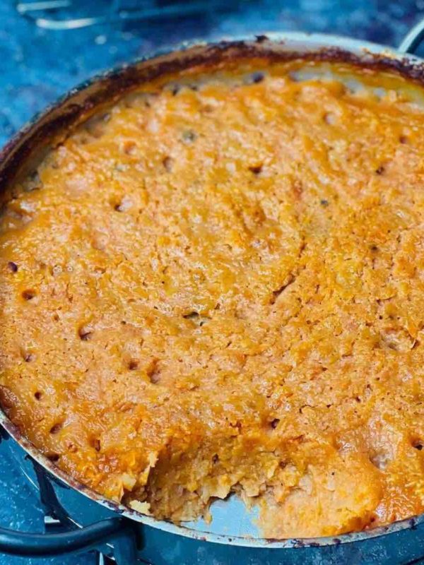 Garlic and Bean Dip with Tomato Sauce