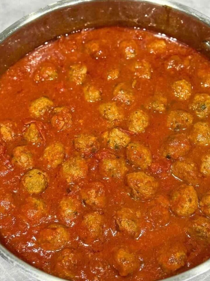 Meatball Cook Off How Long to Bake Meatballs in the Oven: Easy Recipe - JoinYourLife4U